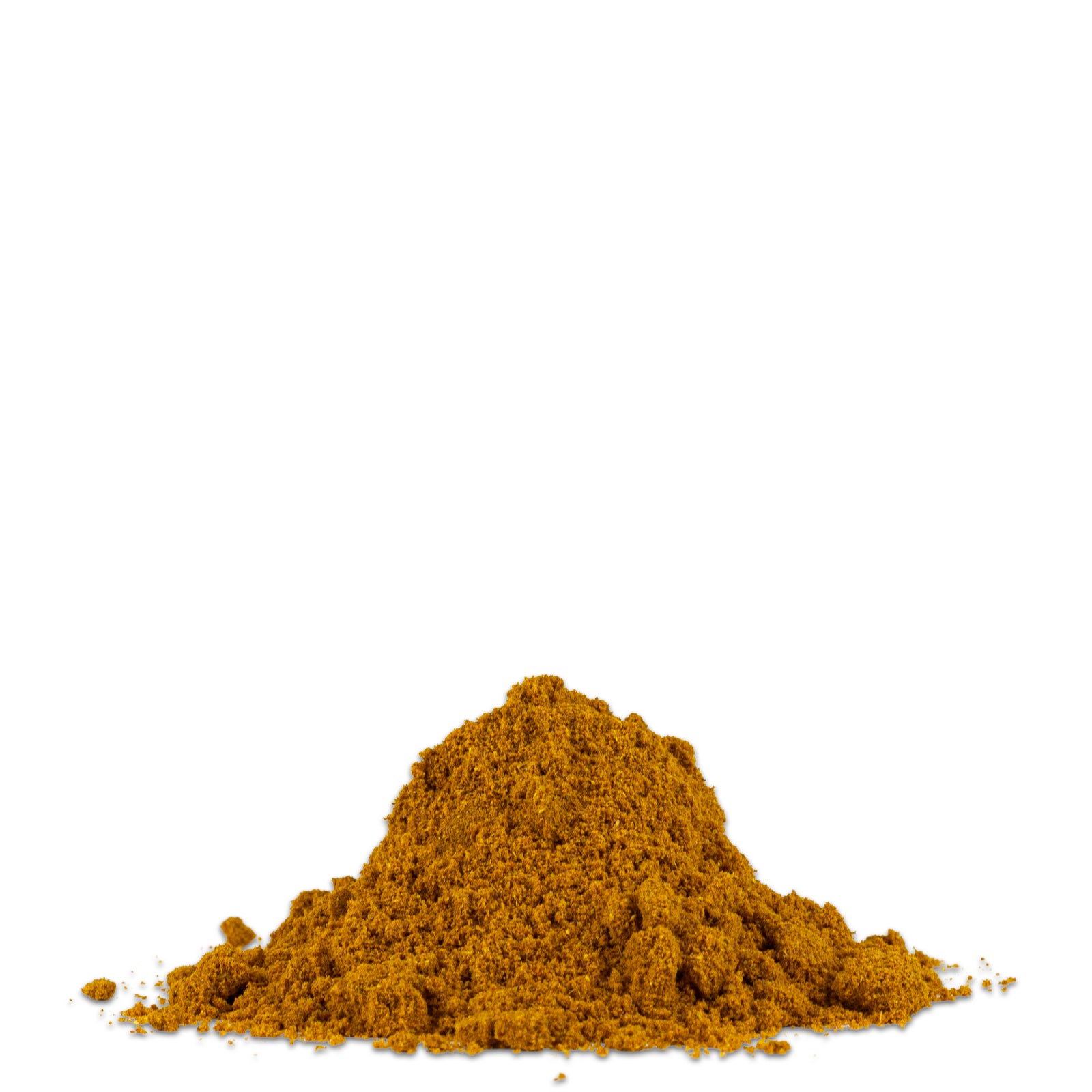 Haufen Currygewürz in Braun-Gelb, freigestellt auf weissem Hintergrund