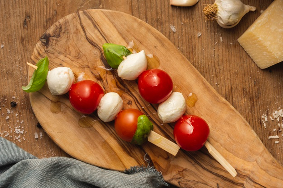 Tomaten Mozzarella- Spiesschen